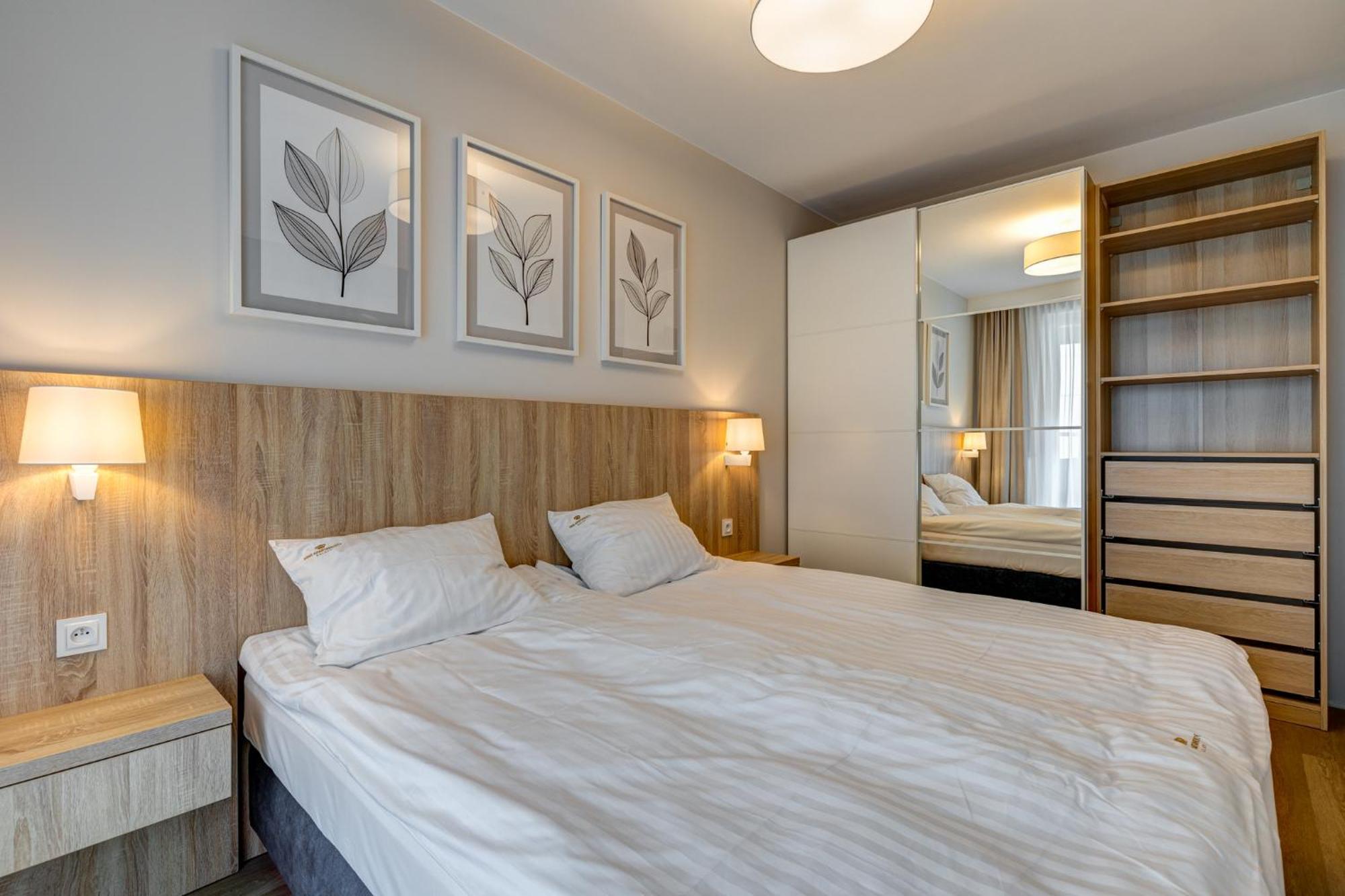 King Apartamenty Galaxy Stettin Exterior foto